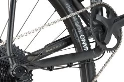 Rondo Ruut AL2 Gravelbike - Black/Black 13 Rondo Ruut AL2 Gravelbike - Black/Black -Berg Fahrrad Geschaft 374 2245