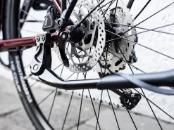 Trek FX 3 Disc Equipped Viper Red To Cobra Blood Fade 19 Trek FX 3 Disc Equipped Viper Red To Cobra Blood Fade -Berg Fahrrad Geschaft FX3DiscEquipped 22 35107 B Accessory1