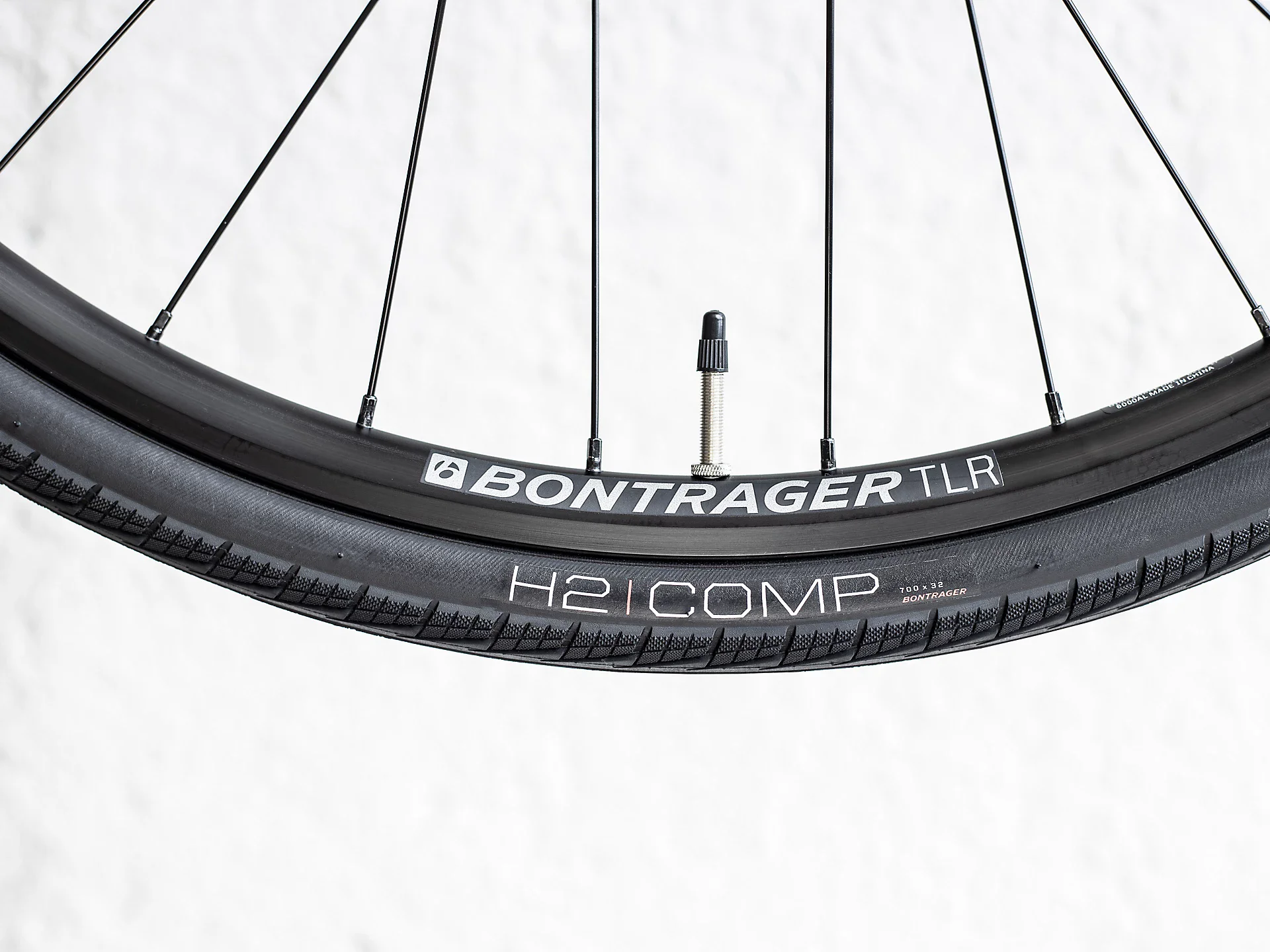 Trek FX 3 Disc Equipped Viper Red To Cobra Blood Fade 14 Trek FX 3 Disc Equipped Viper Red To Cobra Blood Fade – Bild 12