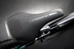 Haibike AllMtn 1 MTB Fully - Anthracite / Turqoise -Berg Fahrrad Geschaft Haibike MY21 Detail Saddle AllMtn 1 anthracite