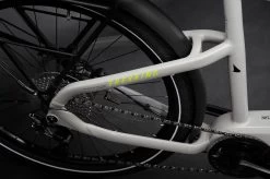 Haibike Trekking 6 Herren - Gloss Grey Neon Yellow 17 Haibike Trekking 6 Herren - Gloss Grey Neon Yellow -Berg Fahrrad Geschaft Haibike MY22 Detail Rear Trekking 6 HIGH grey