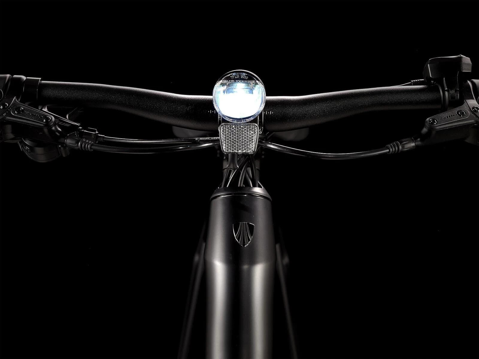 FX+ 2 Satin Trek Black 10 FX+ 2 Satin Trek Black – Bild 8