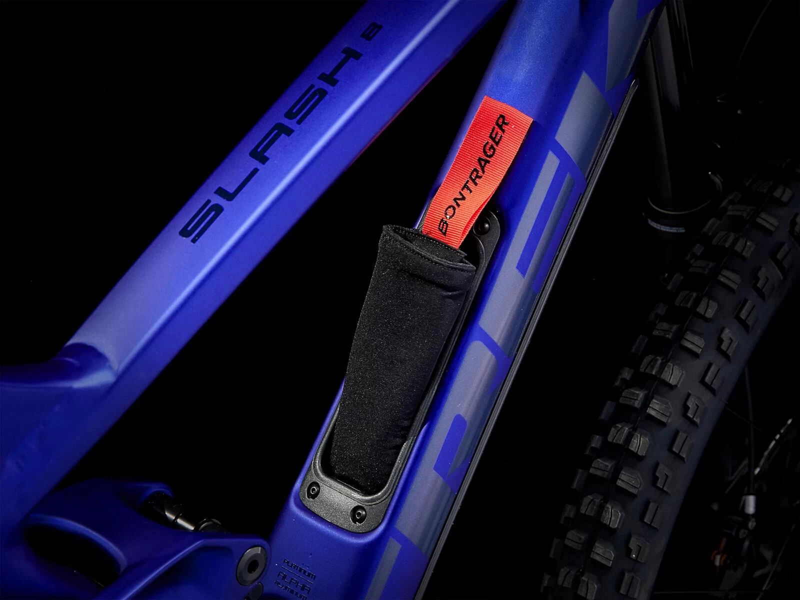 Trek Slash 8 Matte Hex Blue 7 Trek Slash 8 Matte Hex Blue – Bild 5