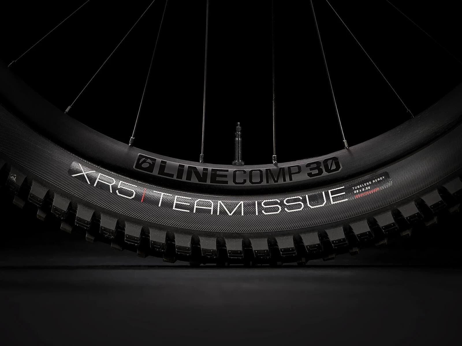 Trek Slash 8 Matte Hex Blue 9 Trek Slash 8 Matte Hex Blue – Bild 7