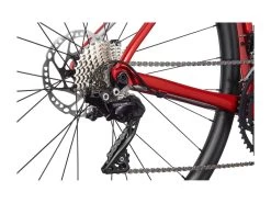 Cannondale CAAD13 Disc 105 Candy Red -Berg Fahrrad Geschaft ee7910f9 05cd 4370 92d0 252ddf29918d