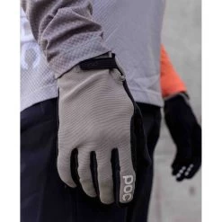 POC Resistance Enduro Adj Glove - Prehnite Green -Berg Fahrrad Geschaft poc resistance enduro adj glove moonstone grey 1 1265281