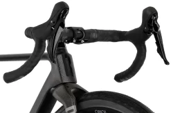 Rondo Ratt CF2 Allroad Rennrad - Black/Silver -Berg Fahrrad Geschaft rondo ratt cf2 2 178947 f sk6 w1550 h1080 9